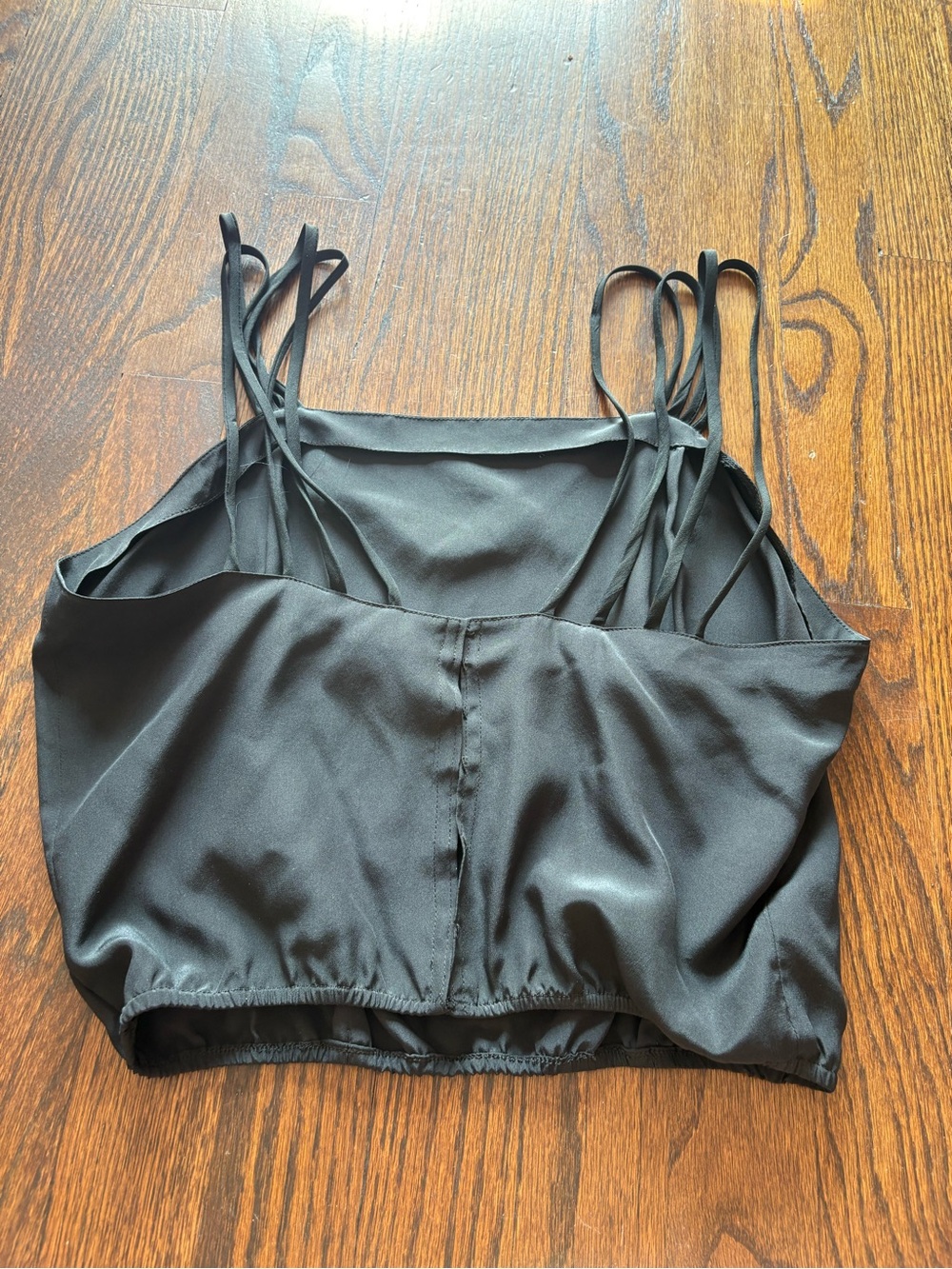 Crop top - Picture 2 of 6